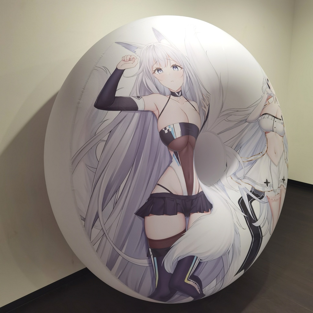 信濃&猫耳イラストリアス浮き輪 Shinano & Cat ear Illustrious ring-shape inflatable