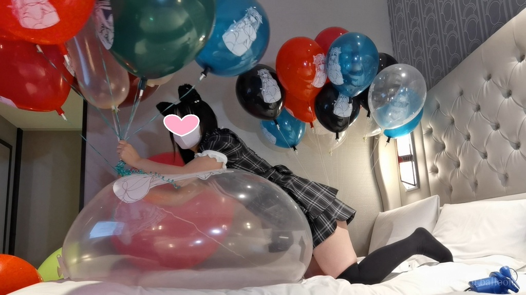 猫耳Mちゃんのイラスト風船遊び&ヘリウム風船割り M-chan's Anime balloon play & Helium balloon pop