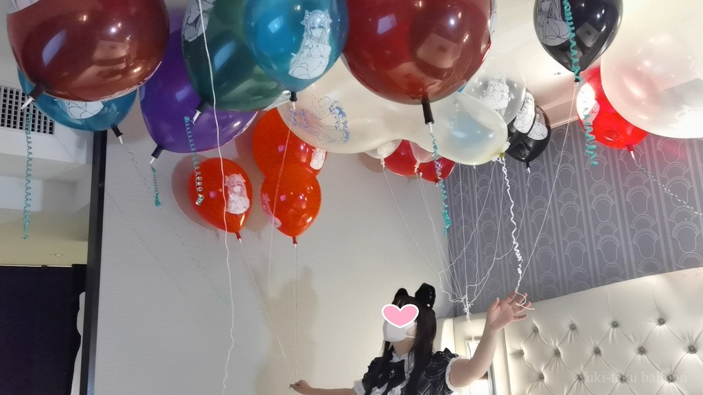 猫耳Mちゃんのイラスト風船遊び Cat ear M-chan's Anime balloon play