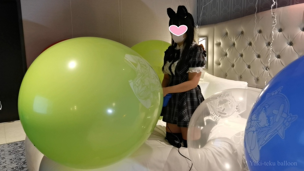 猫耳Mちゃんのイラスト風船遊び Cat ear M-chan's Anime balloon play