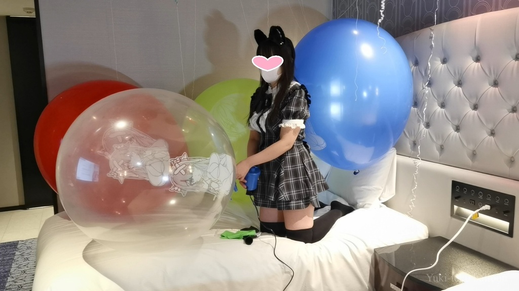 猫耳Mちゃんのイラスト風船遊び Cat ear M-chan's Anime balloon play