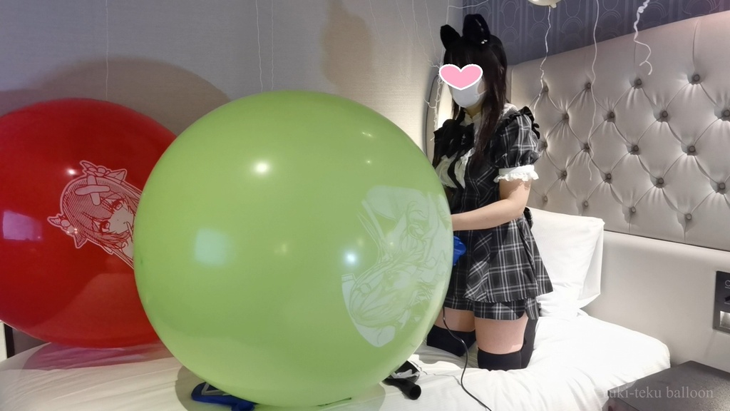 猫耳Mちゃんのイラスト風船遊び Cat ear M-chan's Anime balloon play