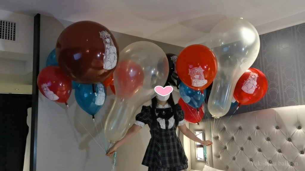 猫耳Mちゃんのヘリウム風船遊び Cat ear M-chan's Helium balloon play