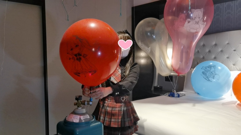 Mちゃんのヘリウム風船遊び Cat ear M-chan's Helium balloon play
