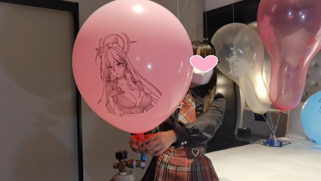 Mちゃんのヘリウム風船遊び Cat ear M-chan's Helium balloon play
