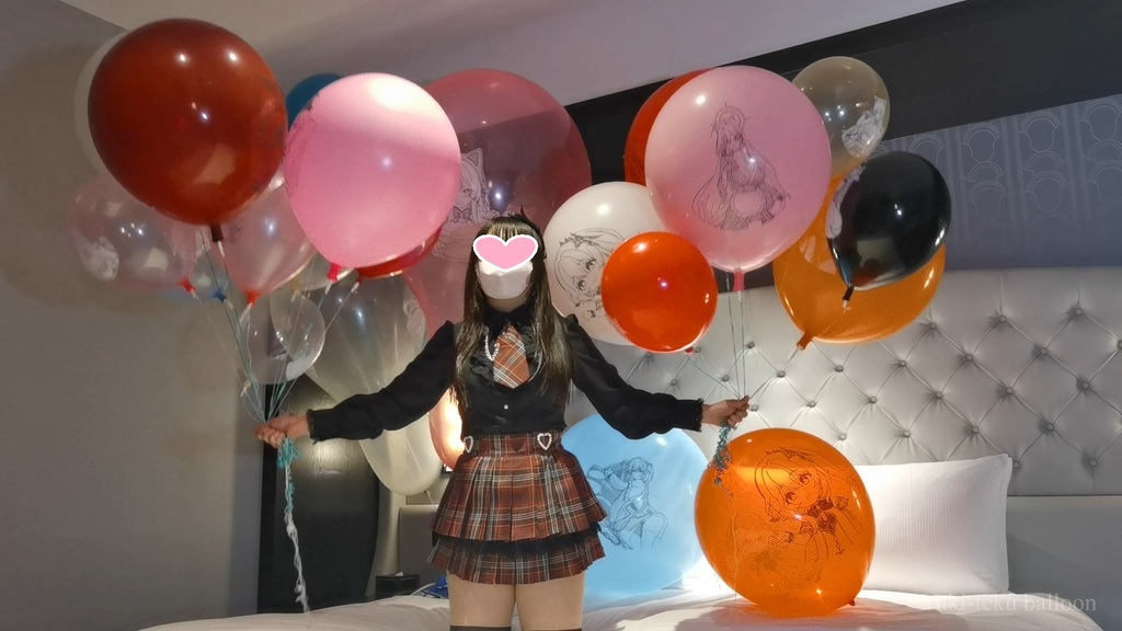 Mちゃんのヘリウム風船遊び Cat ear M-chan's Helium balloon play