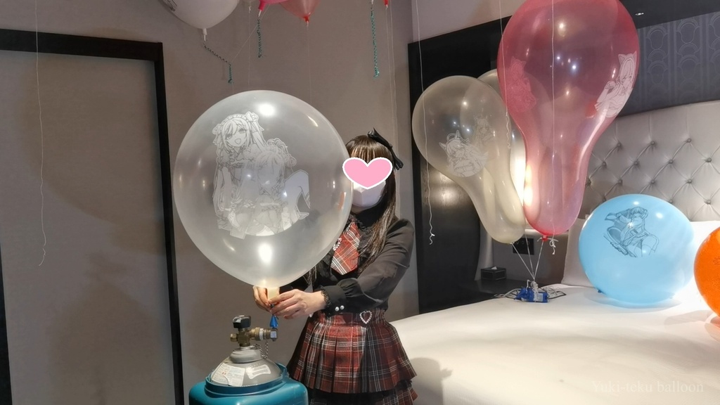 Mちゃんのヘリウム風船遊び Cat ear M-chan's Helium balloon play