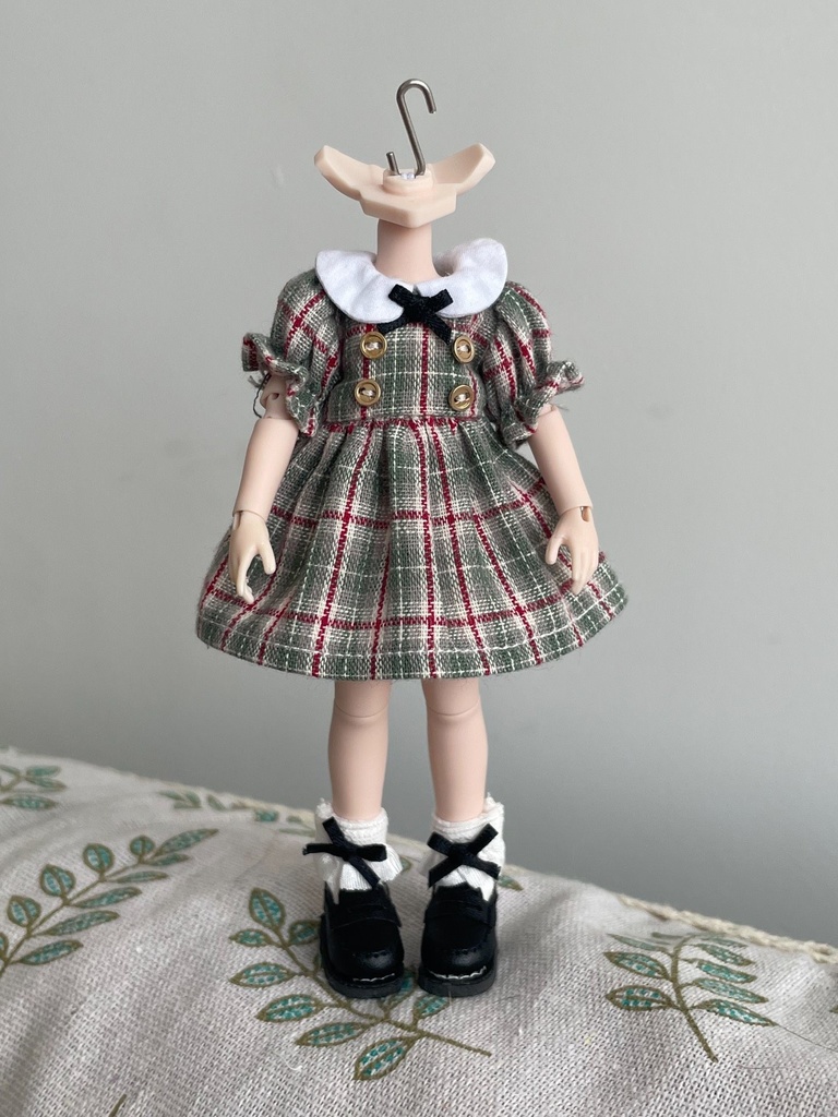 1/12ドール 英倫風 チェック柄ワンピース オビツ11 阿巳2.0