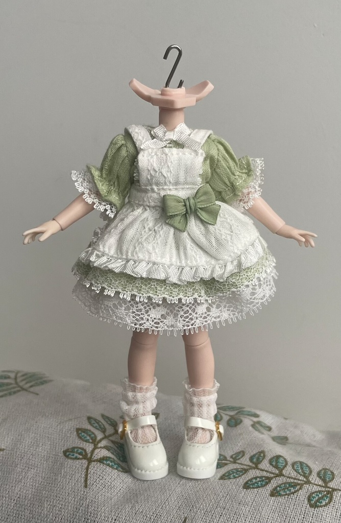 1/12ドール ロリータ風 ケーキワンピース オビツ11 阿巳2.0