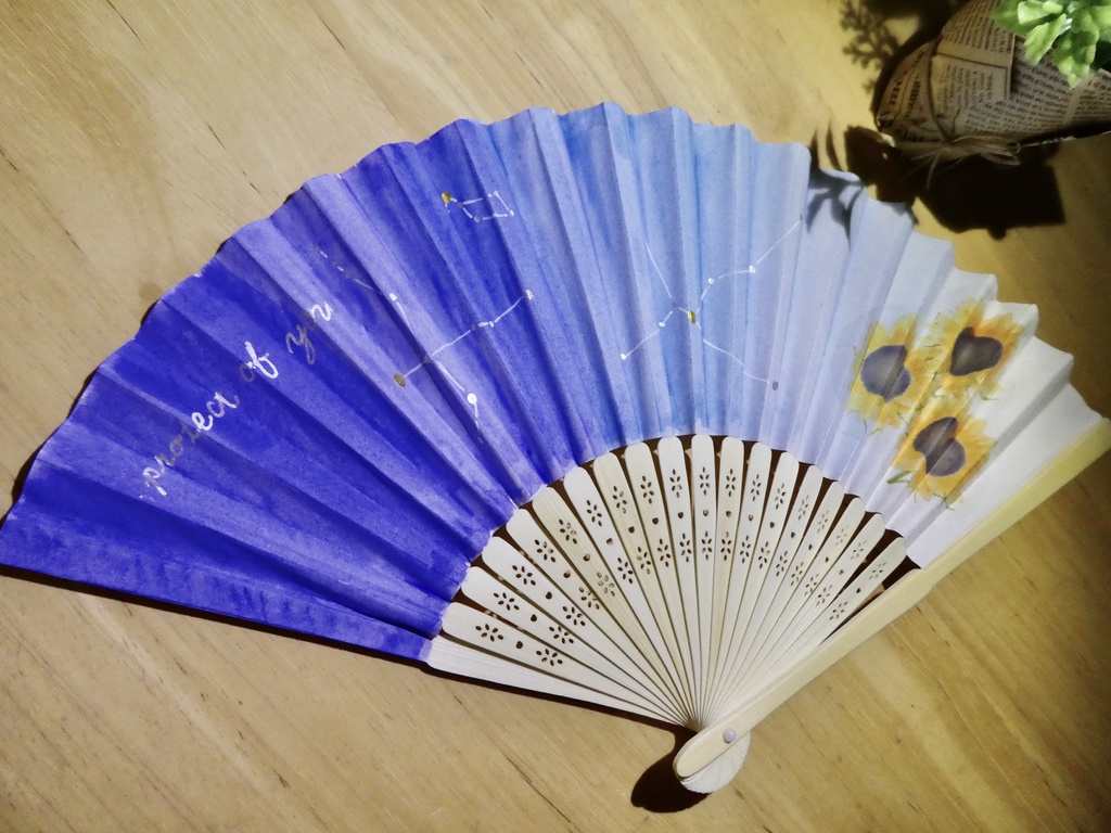 【 夏の花束 / Summer flower series. 】夏の大三角形星座＋向日葵の扇子　Japanese-Fan ~flowers and stars~. 