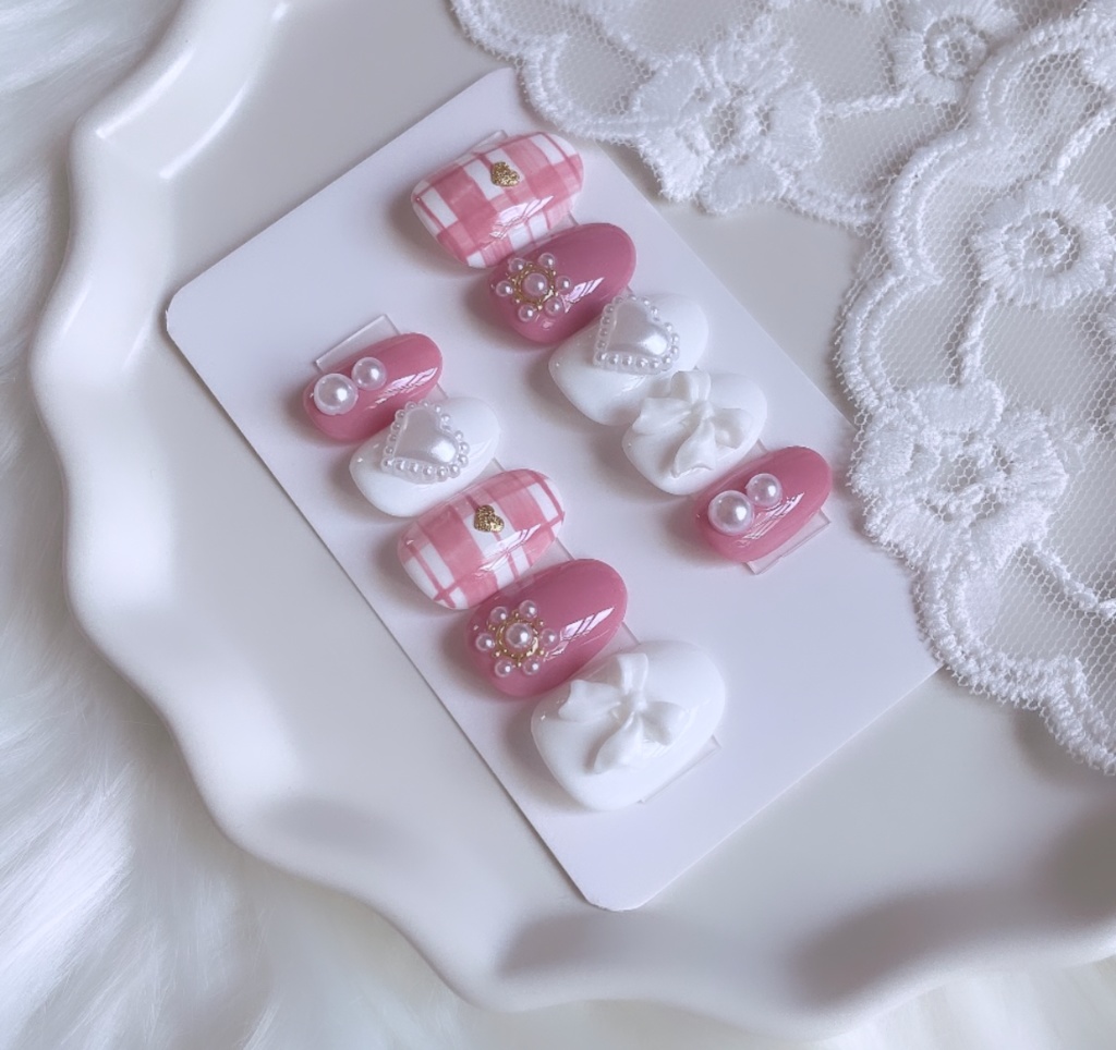 【現品】 47 ネイルチップ ピンク ホワイト パール ハート リボン チェック柄 ガーリー 推しネイル 推し色 推しカラー 推し事