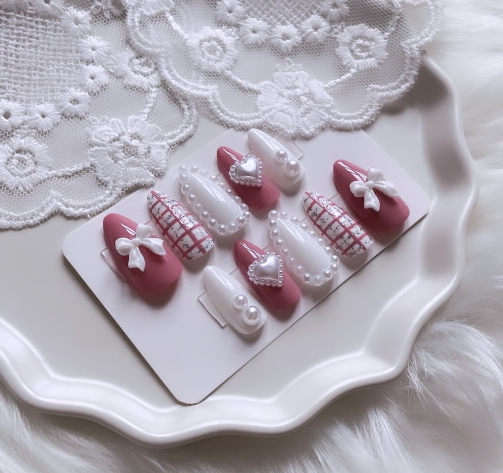 【現品】 49 ネイルチップ ピンク ホワイト パール ハート リボン チェック柄 ガーリー 推しネイル 推し色 推しカラー 推し事