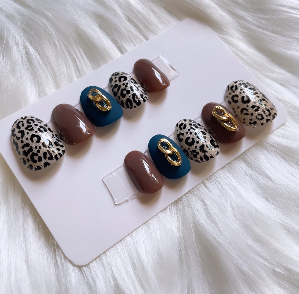 【現品】 72 ネイルチップ 大人っぽ ギャル ヒョウ柄 アニマル柄 マット うる艶 豹柄 秋ネイル