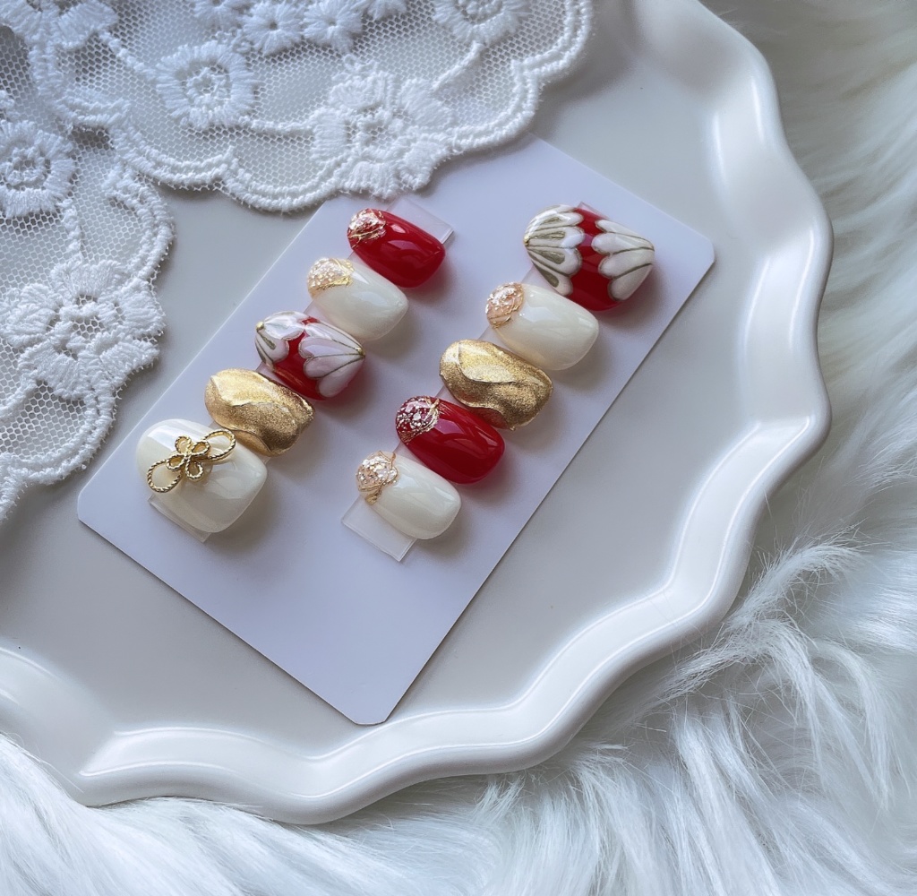 【現品】 82 ネイルチップ 和柄 ミラー フレンチ 成人式 卒業式 前撮り 和柄ネイル 成人式ネイル 卒業式ネイル 前撮りネイル ブラックネイル レッドネイル