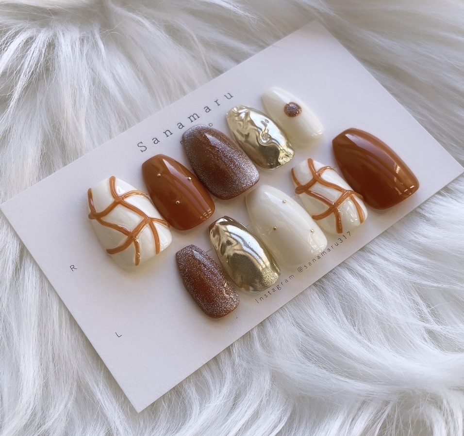 【現品】 92 ネイルチップ ニュアンスネイル うねうねネイル ミラーネイル マグネットネイル うるマグネイル 人気ネイル 流行りネイル 大人ネイル