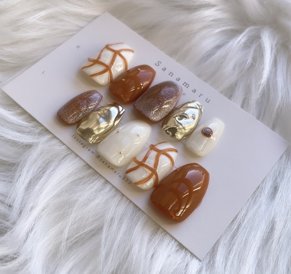 【現品】 92 ネイルチップ ニュアンスネイル うねうねネイル ミラーネイル マグネットネイル うるマグネイル 人気ネイル 流行りネイル 大人ネイル