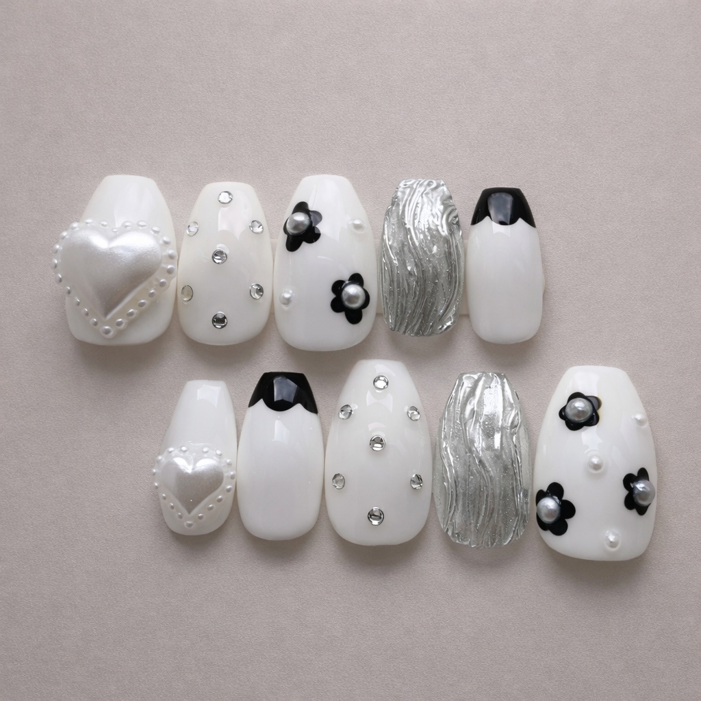 96 現品 サイズオーダー フラワー デイジー ハート ホワイト ブラック シルバー ミラーネイル 春ネイル