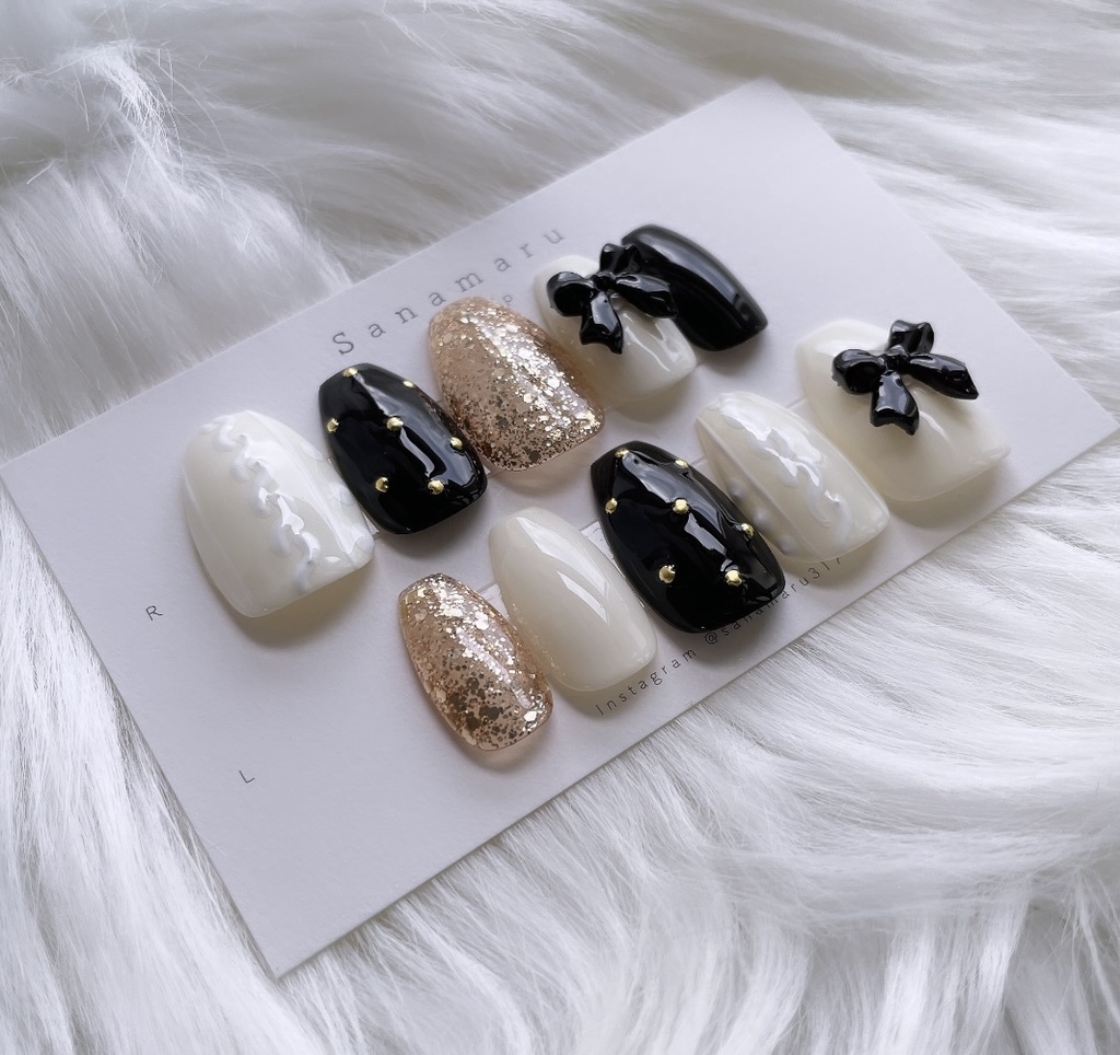 【現品】 97 ネイルチップ ニットネイル リボン ブラック ホワイト ゴールド 秋ネイル 冬ネイル 流行りネイル 流行ネイル