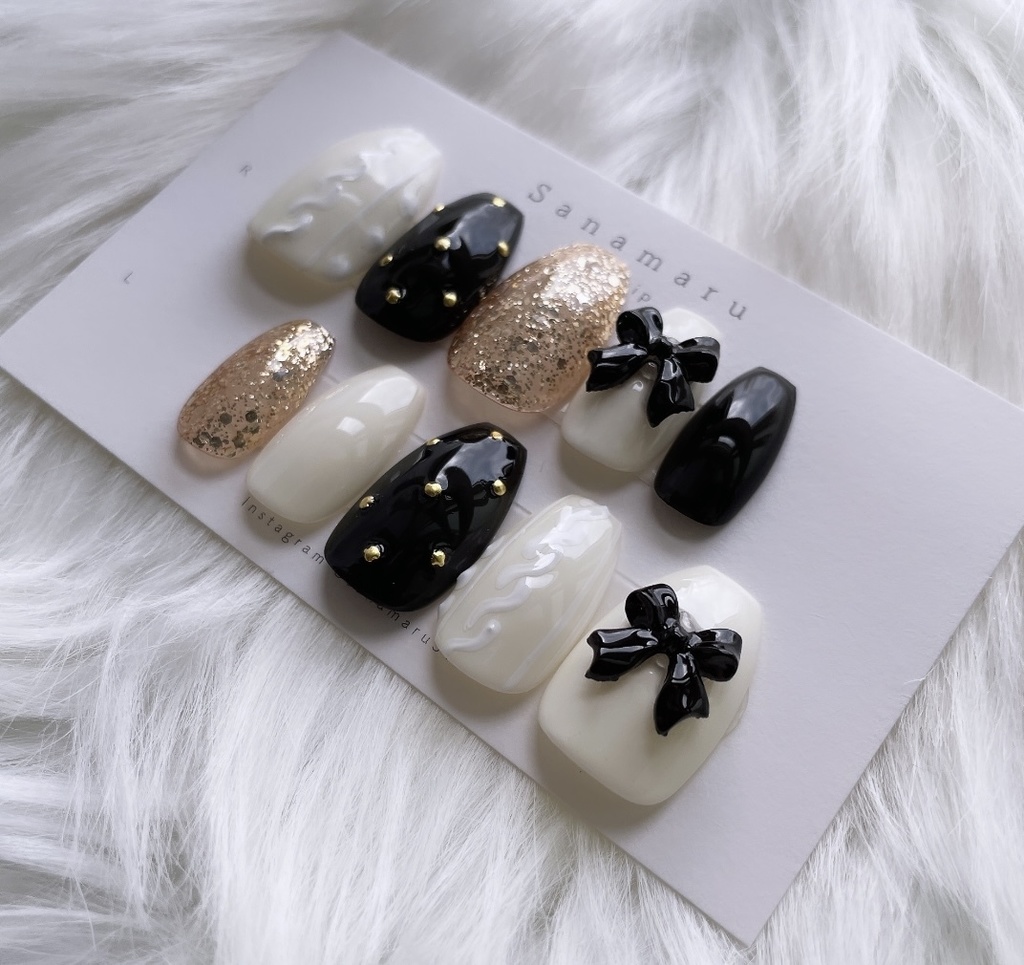 【現品】 97 ネイルチップ ニットネイル リボン ブラック ホワイト ゴールド 秋ネイル 冬ネイル 流行りネイル 流行ネイル