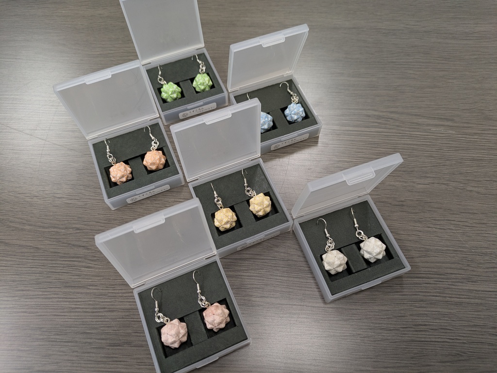 折り紙アクセサリー「くすころん」ver.1"金平糖"