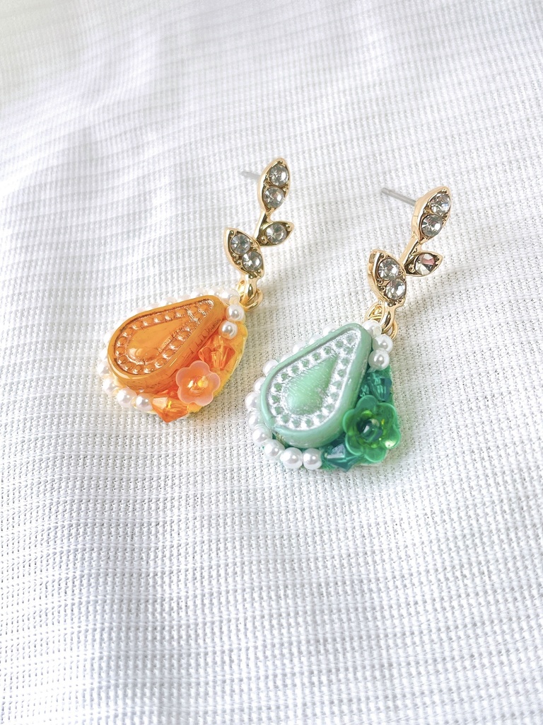 【ピアス】ティアドロップの耳飾り No.9 | tefutefu no niwa BOOTH店