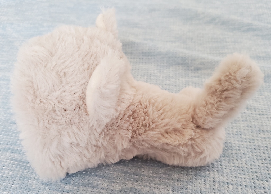 名探偵コナン 【寝そべりぬい服】ふわふわねこ