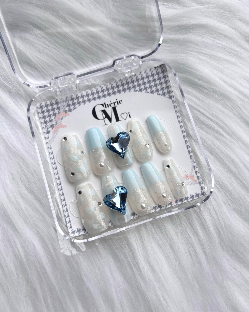 手描き薔薇ネイル(水色)