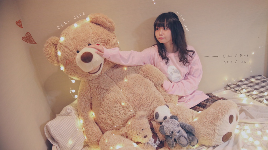 “mou onaka ippai LONG T-shirts” 《ブラック》