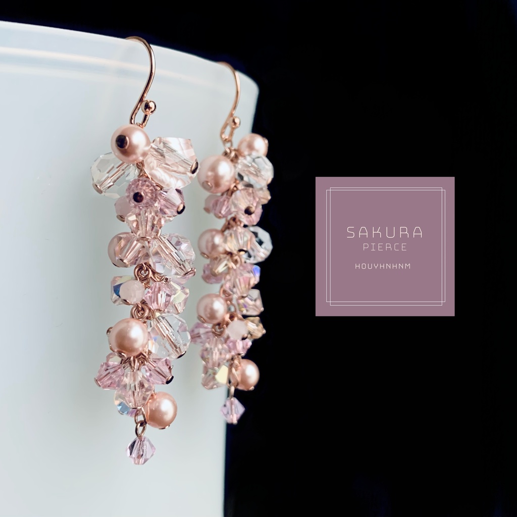 Sakura-colored accessories (pink gold)