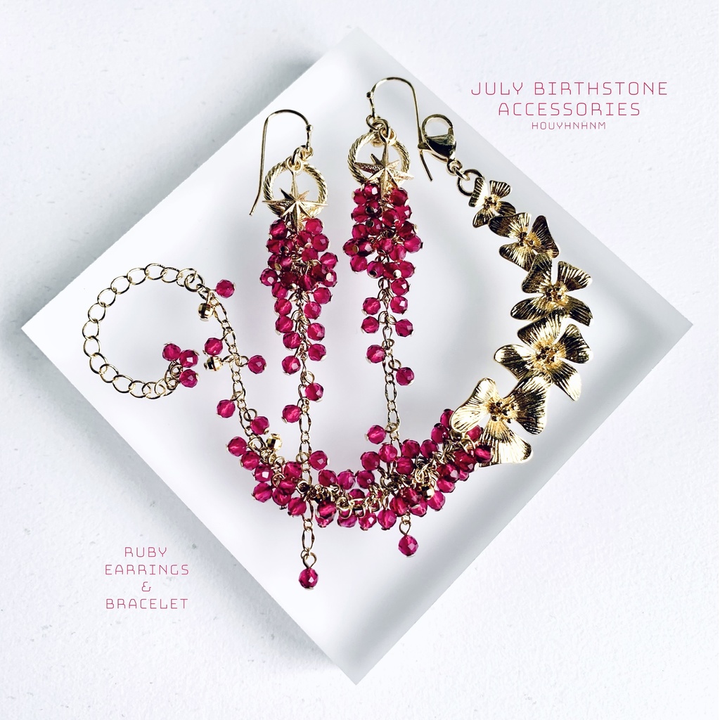 7月誕生石 ルビーのアクセサリー