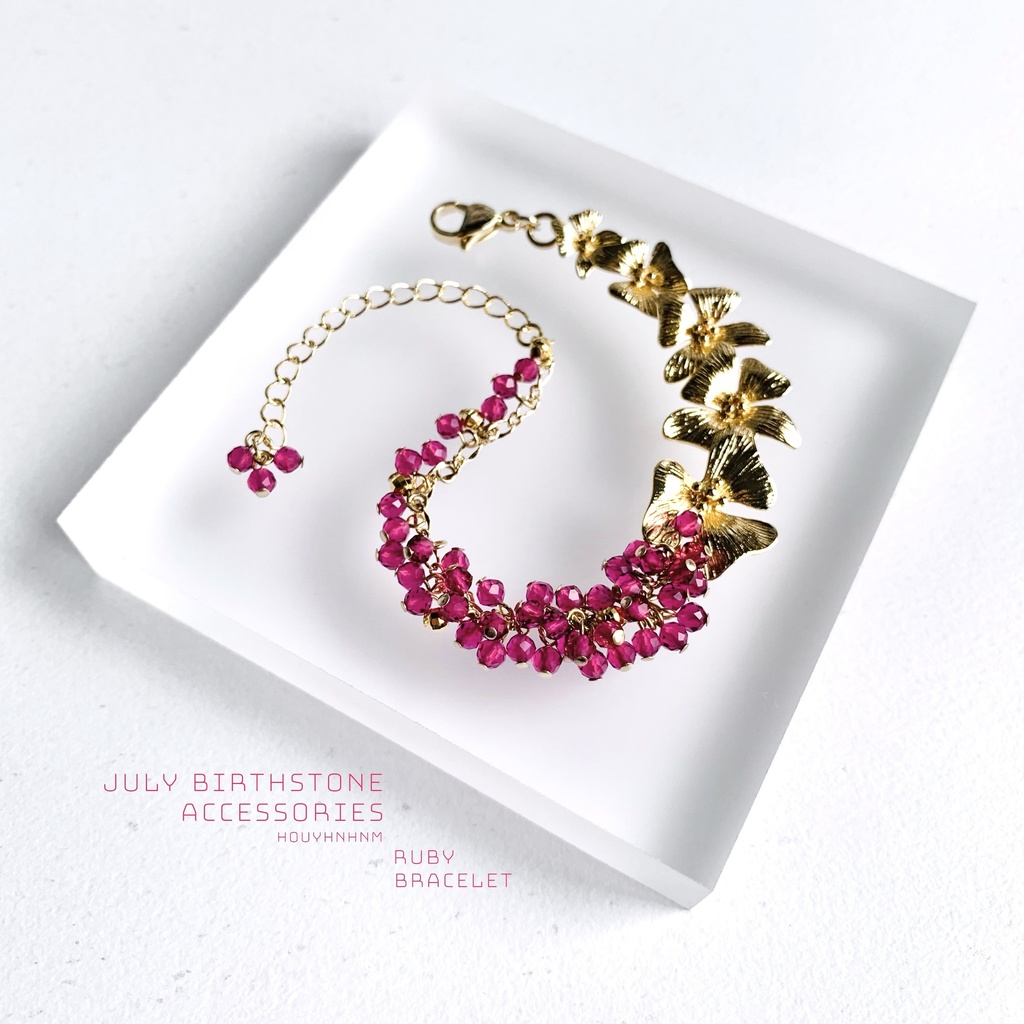 7月誕生石 ルビーのアクセサリー