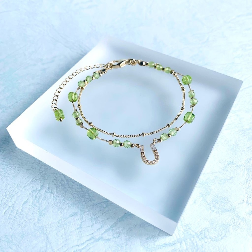 8月誕生石 ペリドットのアクセサリー