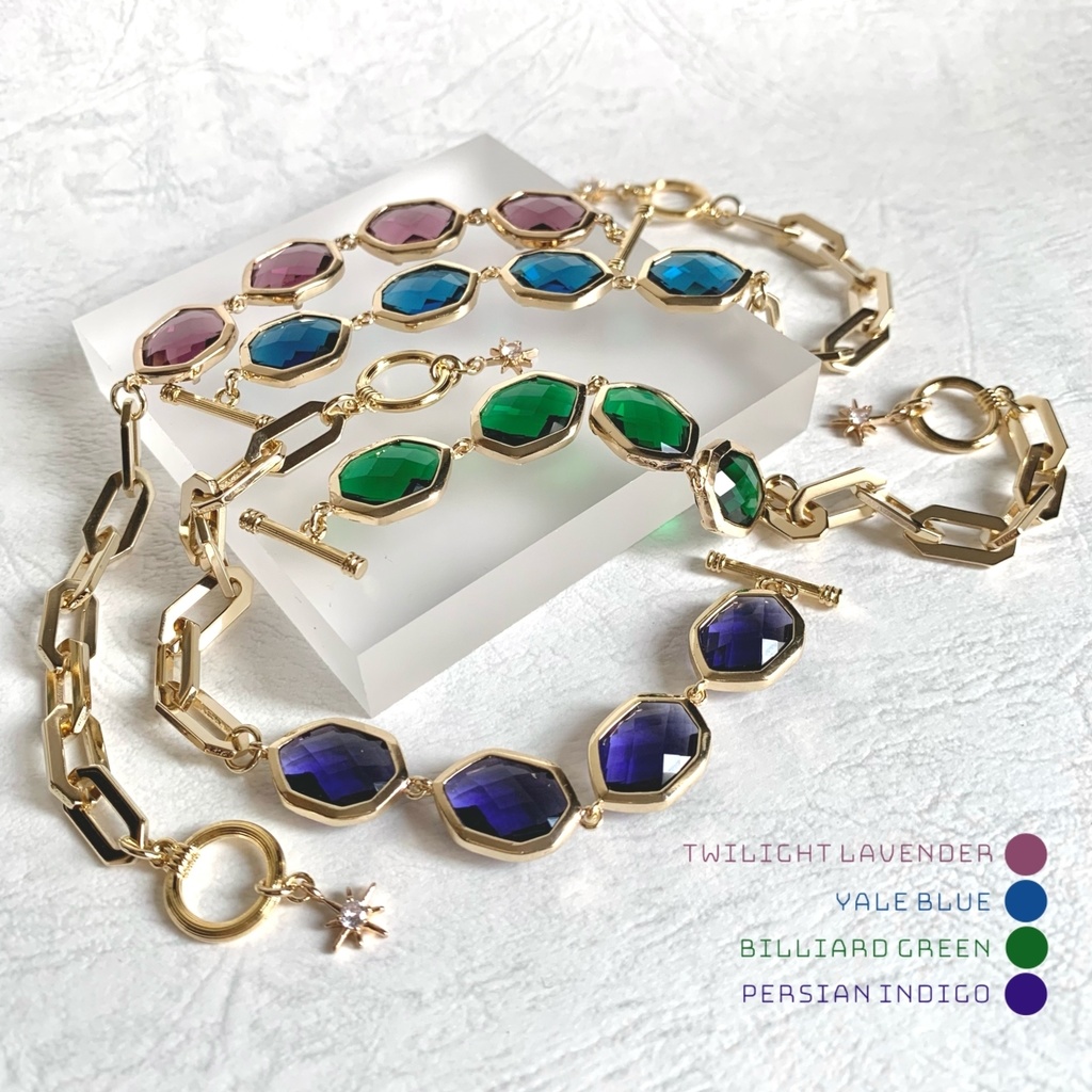 heptagonal glass and chain bracelet