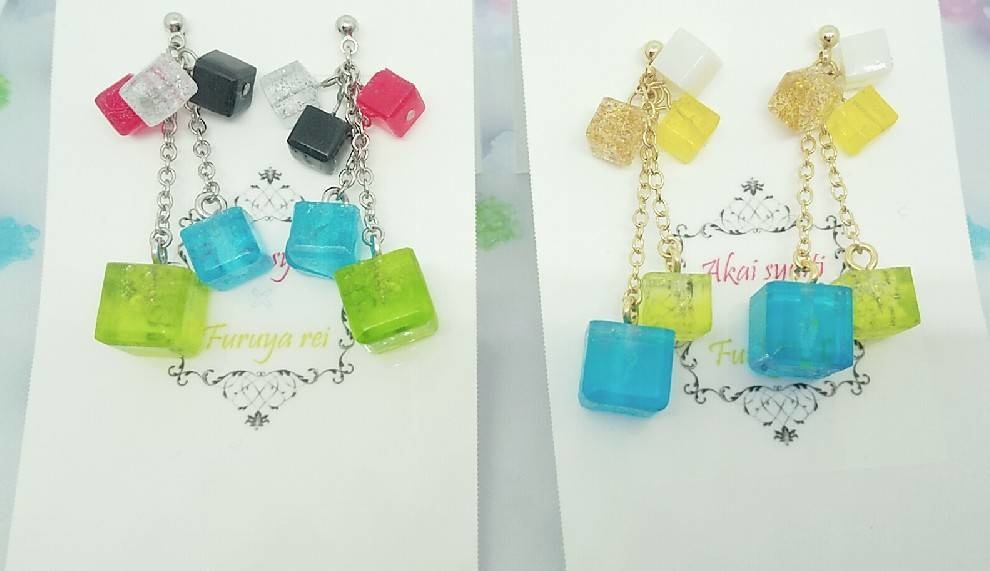 赤安キューブピアス 梅家 Booth