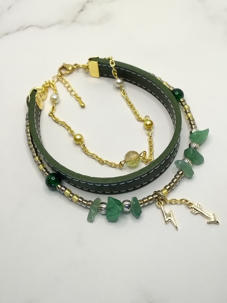 進撃の巨人 モブリット ブレスレット