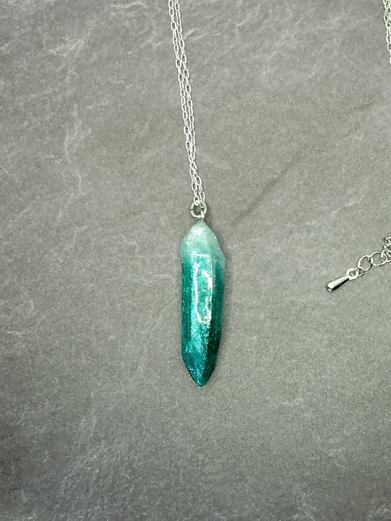 進撃の巨人 ネックレス