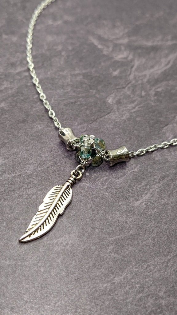 進撃の巨人 リヴァイ ネックレス