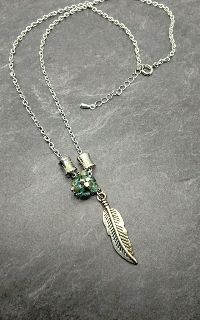 進撃の巨人 リヴァイ ネックレス