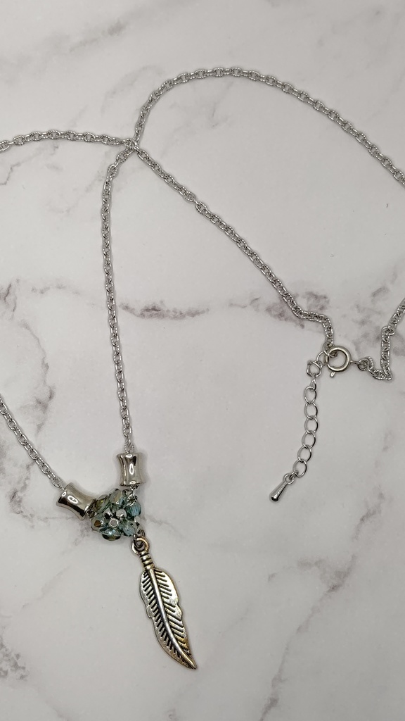 進撃の巨人 リヴァイ ネックレス