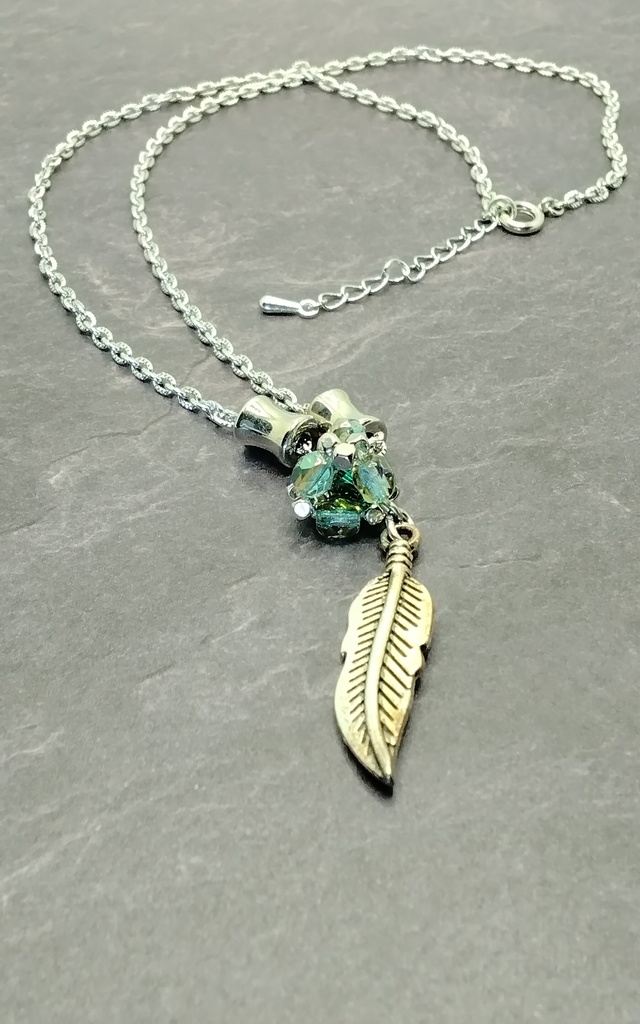 進撃の巨人 リヴァイ ネックレス