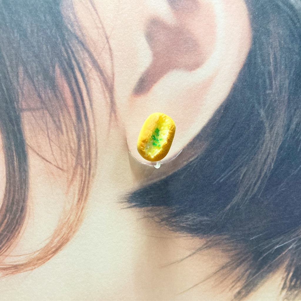 パンノンホールピアス