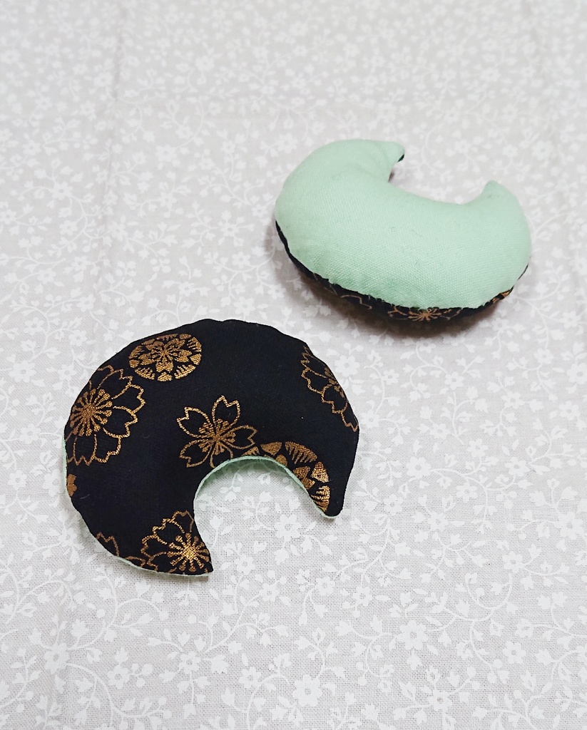 もちマスあごまくら