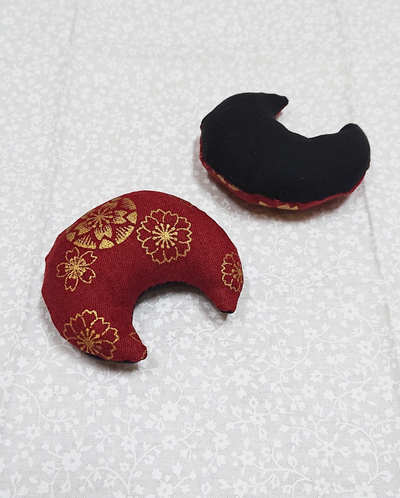 もちマスあごまくら