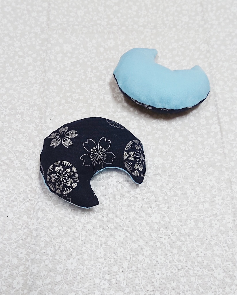 もちマスあごまくら