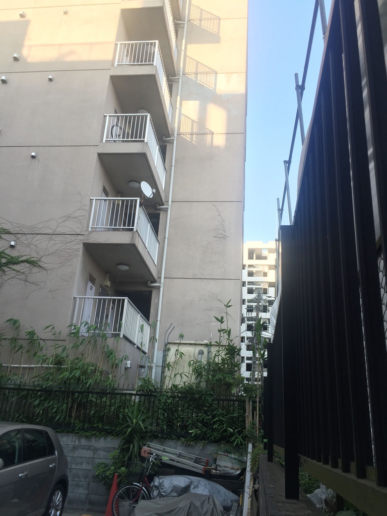 Z市マンション2(ハイパース&望遠)