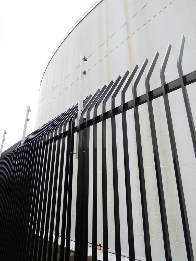 Z市マンション2(ハイパース&望遠)