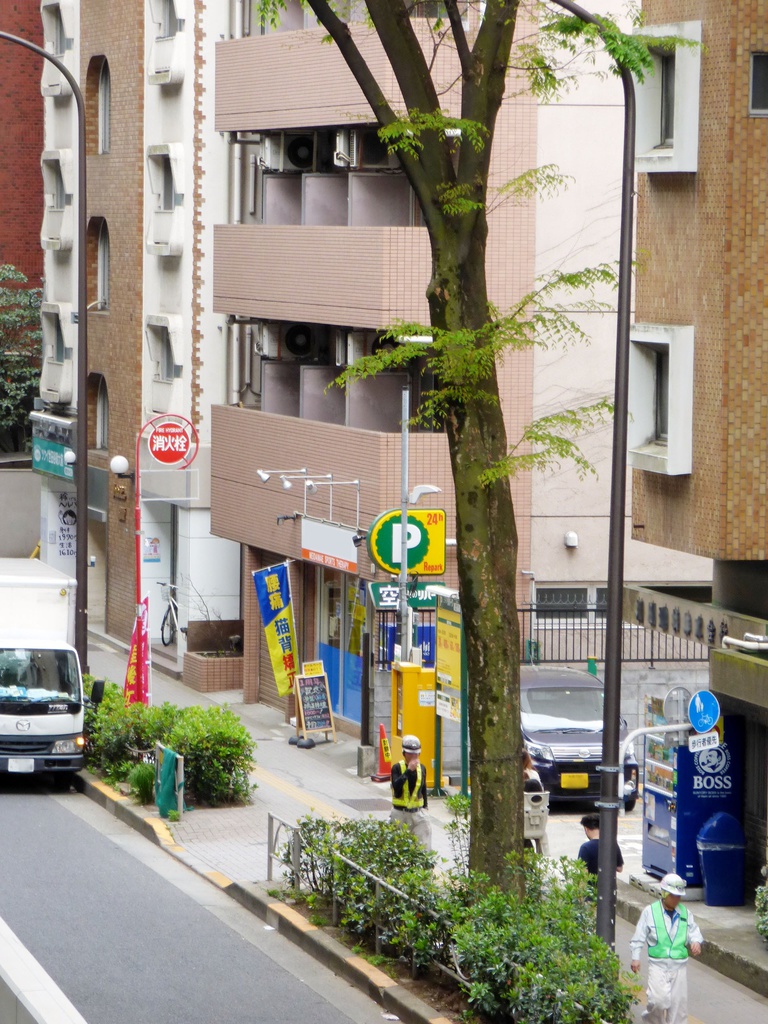 Z市マンション2(ハイパース&望遠)