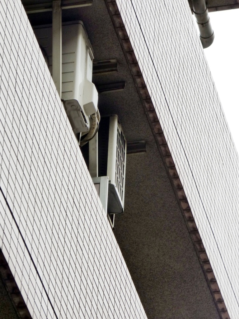 Z市マンション2(ハイパース&望遠)