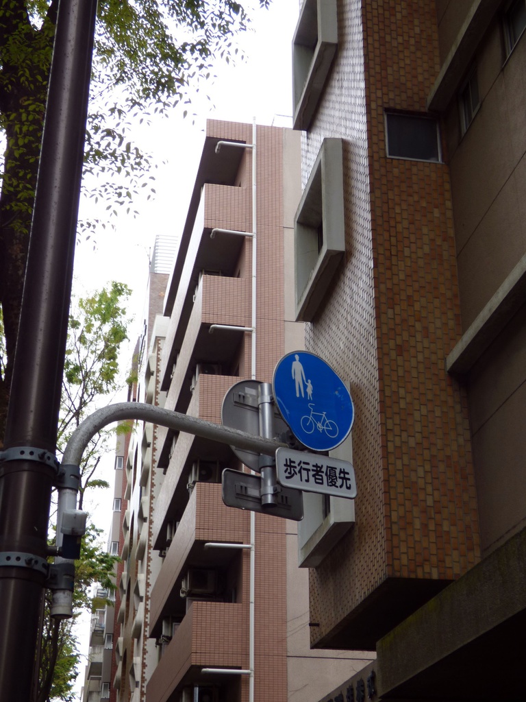 Z市マンション2(ハイパース&望遠)