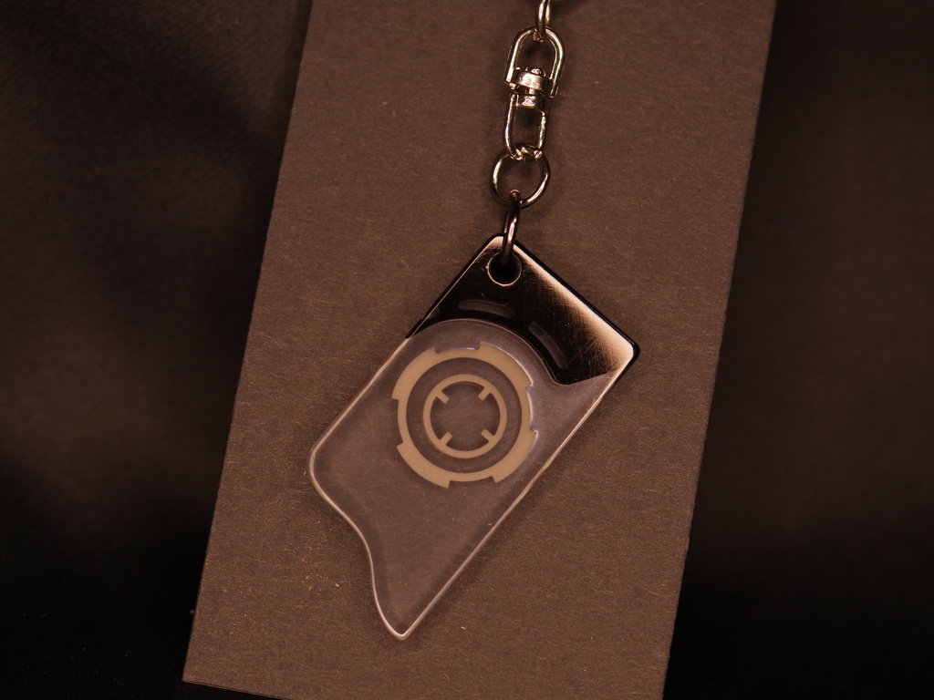 【ブルーアーカイブ】煌めくヘイローキーホルダー ver.アカネ